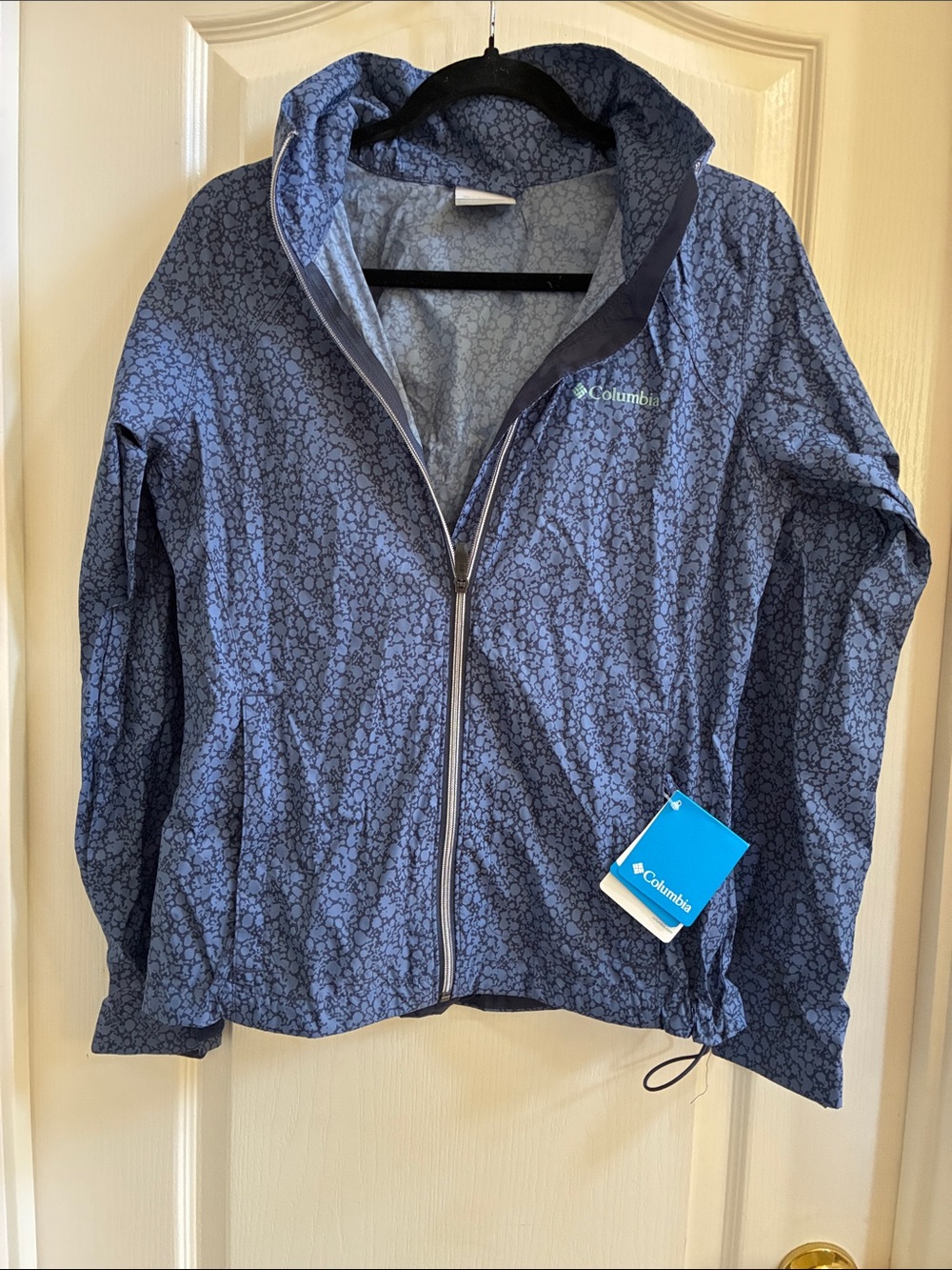 NWT SUPER CUTE & USEFUL!! Columbia Blue Patterned Hooded Zip Windbreaker Jacket!
